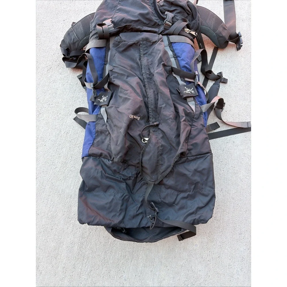 Arcteryx Bora 80 Backpacking Hiking Backpack Blue Black Large Camping Pack